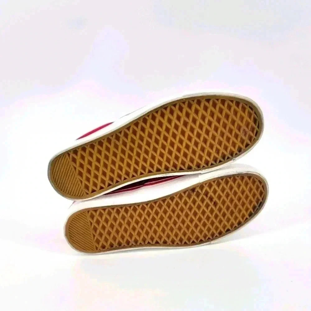 ADOC Sneaker - Picture 5 of 5